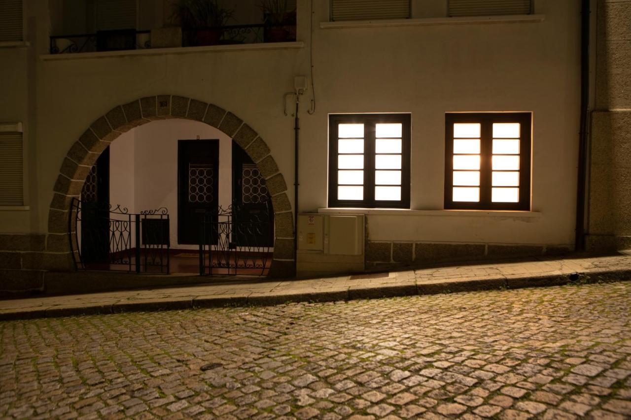 Casa Do Arco Apartment อามารังติ ภายนอก รูปภาพ